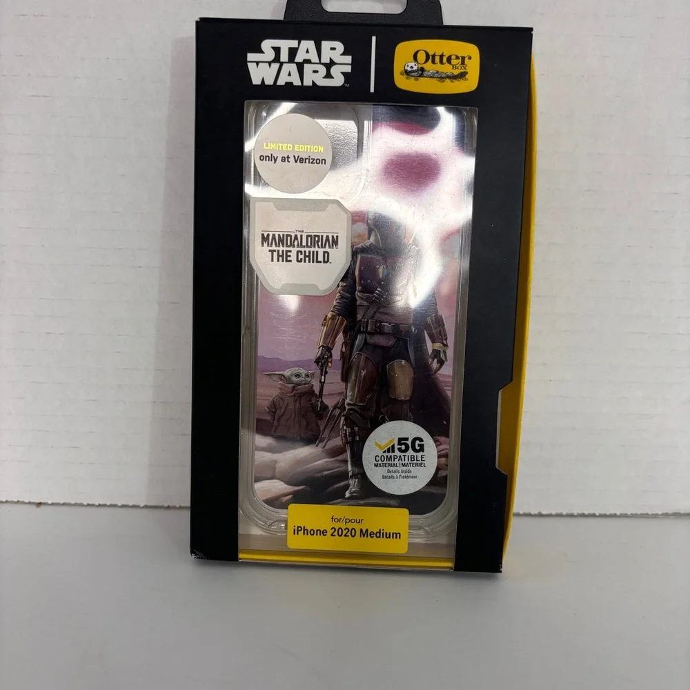 OtterBox Limited Edition Star Wars The Mandalorian and The Child IPhone 2020 Med